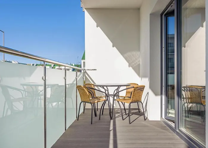 Sunset Resort, Sun & Snow